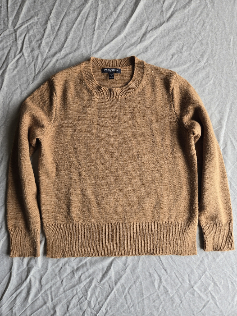 Banana Republic Warm Camel Crewneck Sweater